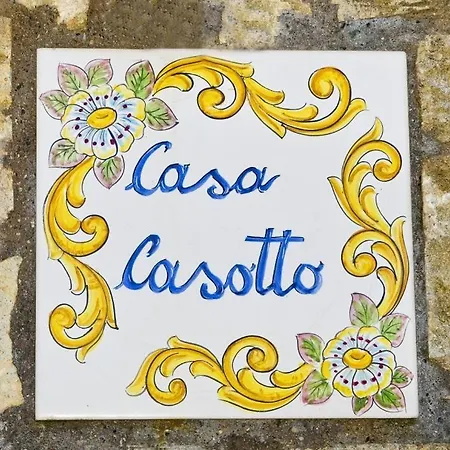 ベッド・アンド・ブレックファスト Casa Casotto 4*